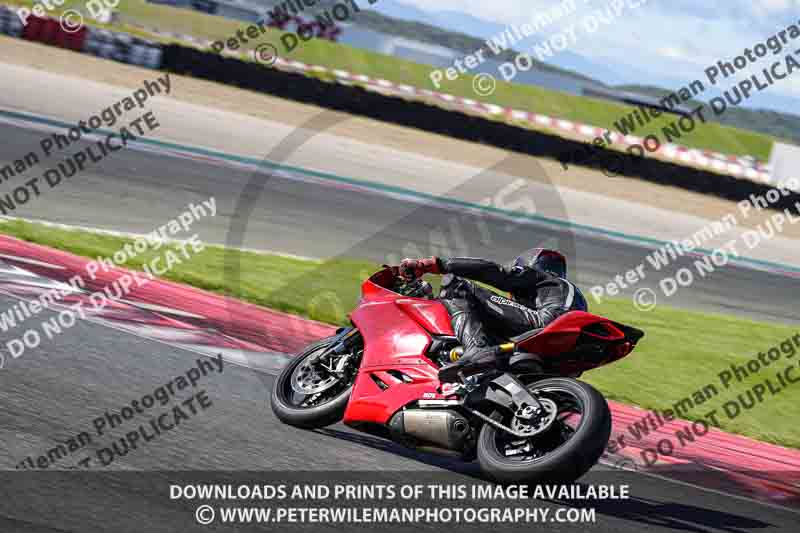 Circuito de Navarra;Spain;event digital images;motorbikes;no limits;peter wileman photography;trackday;trackday digital images